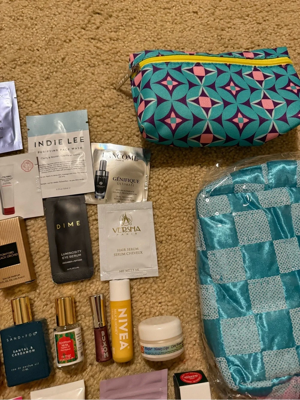**NEW** Bundle of Beauty Products/Bags